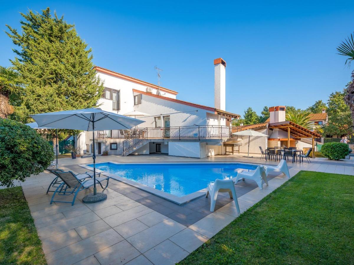Villa Martimar With Pool And Hot Tub In Istria Rosini Bagian luar foto