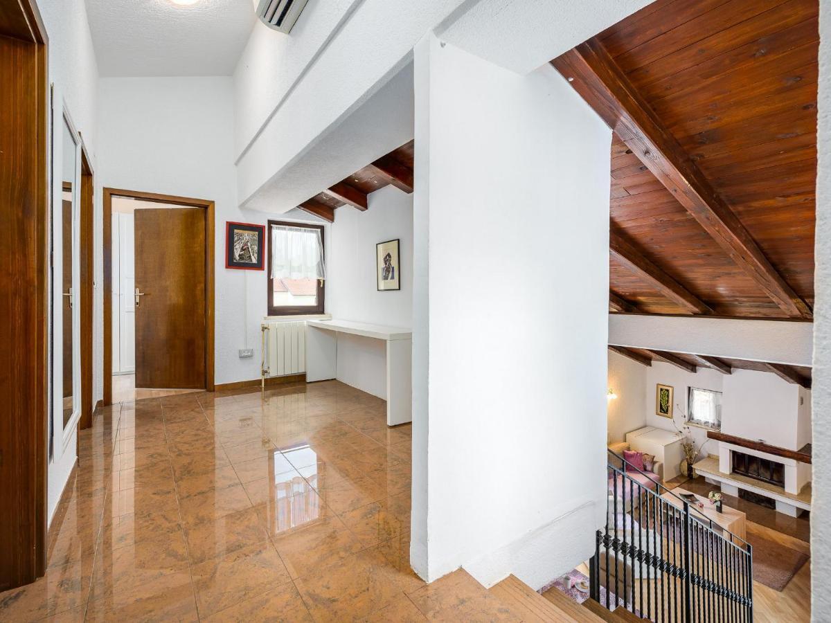 Villa Martimar With Pool And Hot Tub In Istria Rosini Bagian luar foto