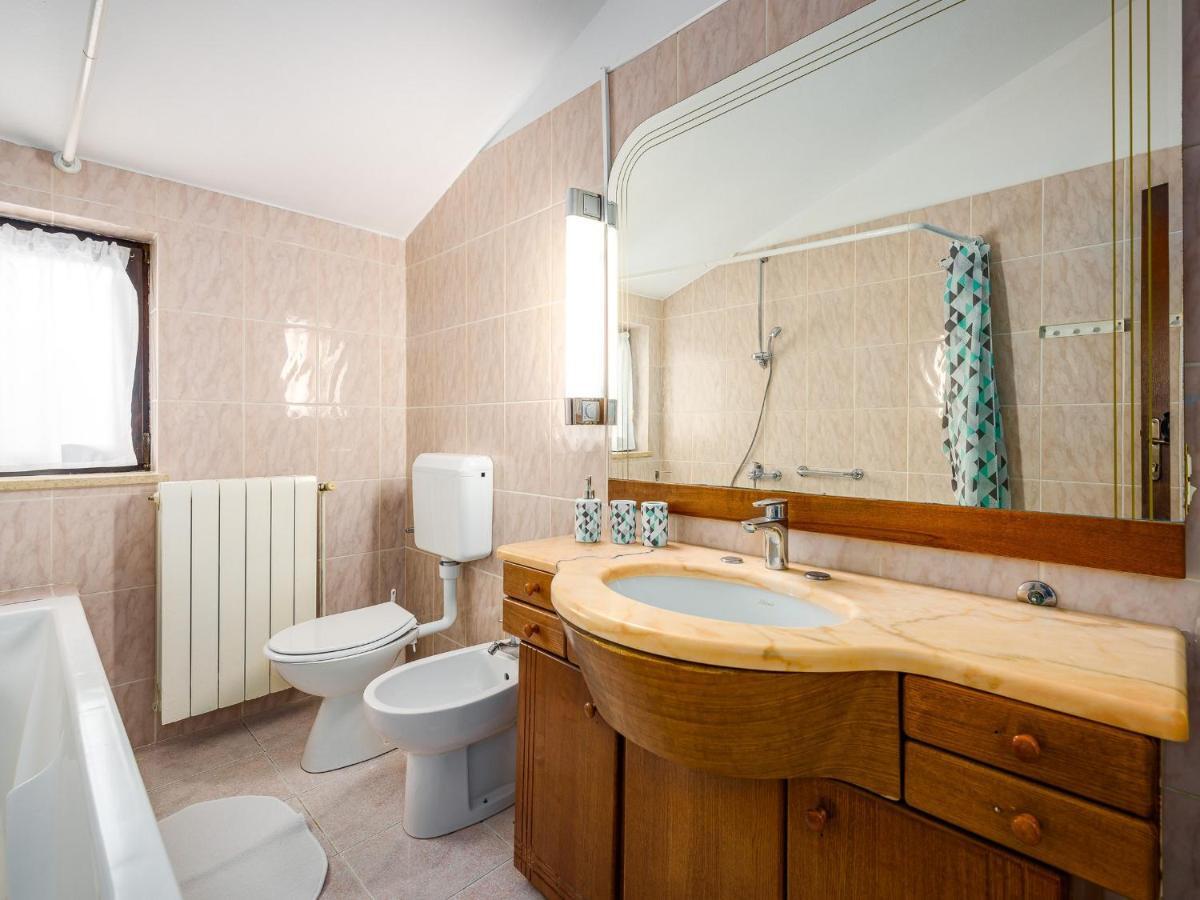Villa Martimar With Pool And Hot Tub In Istria Rosini Bagian luar foto